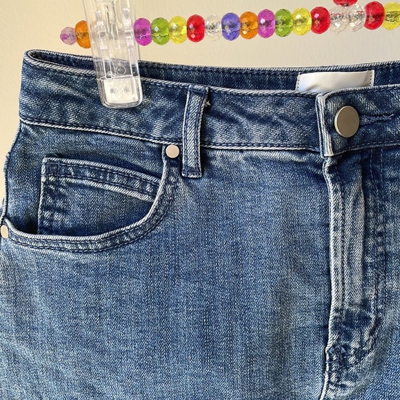 💙SEED HERITAGE denim mini skirt with controlled frayed hem - Picture 6 of 13